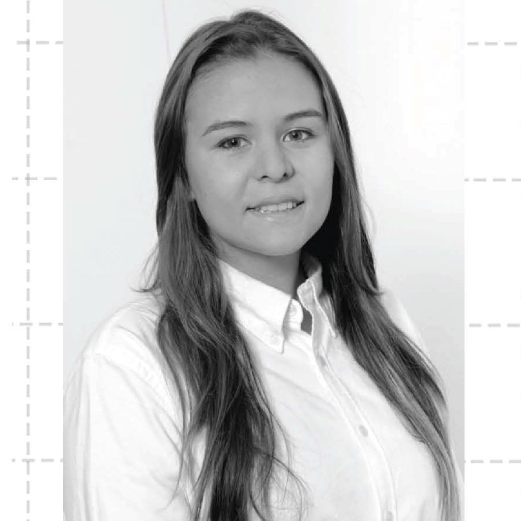 Juanita Toro Photo 01 1024x1024 1