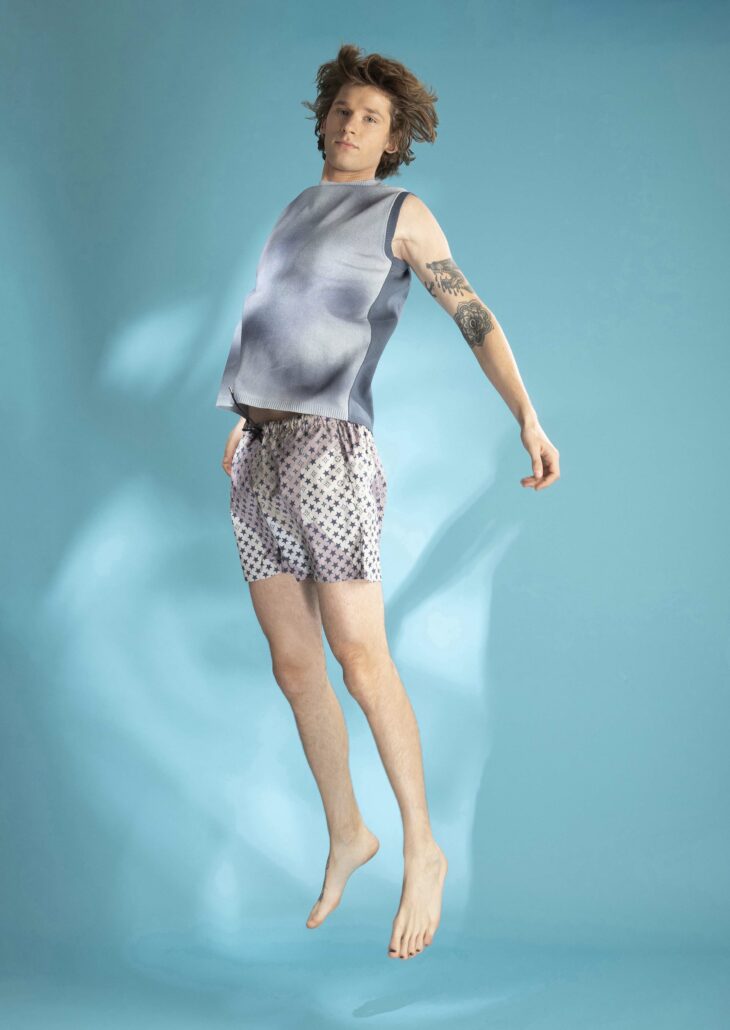 in the blue painted blue 2