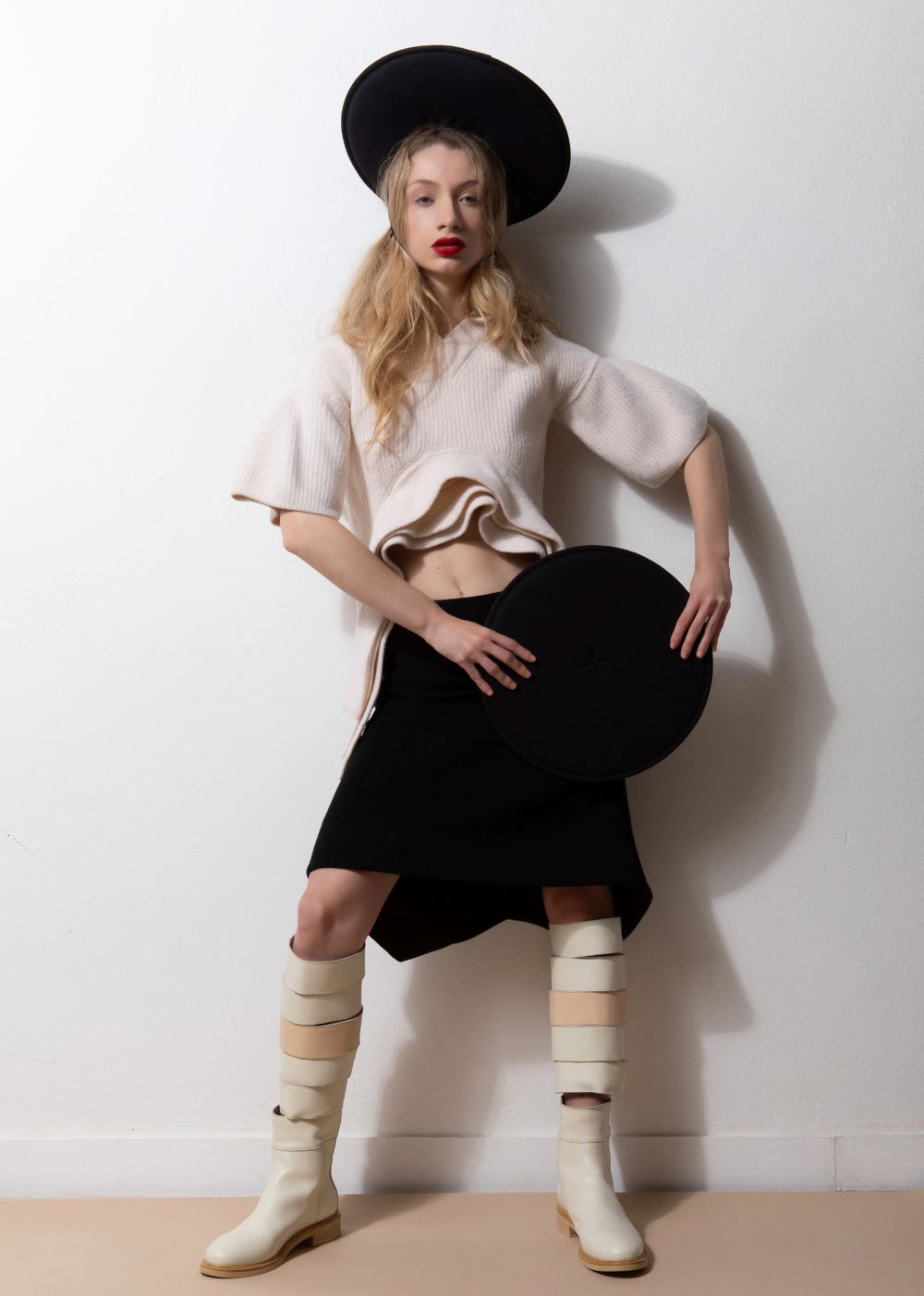 feel the yarn aw25.26 transforming 300web 40ter2